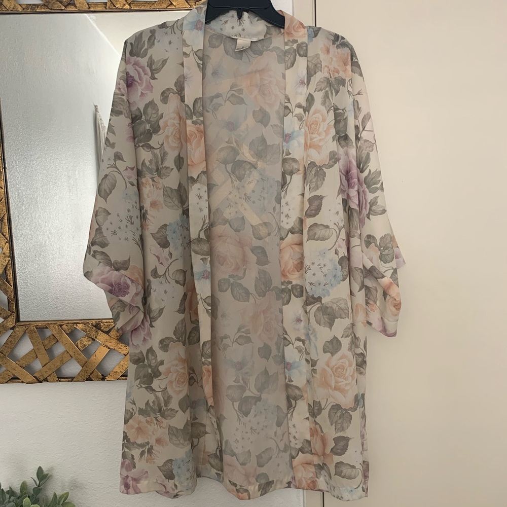 Floral kimono